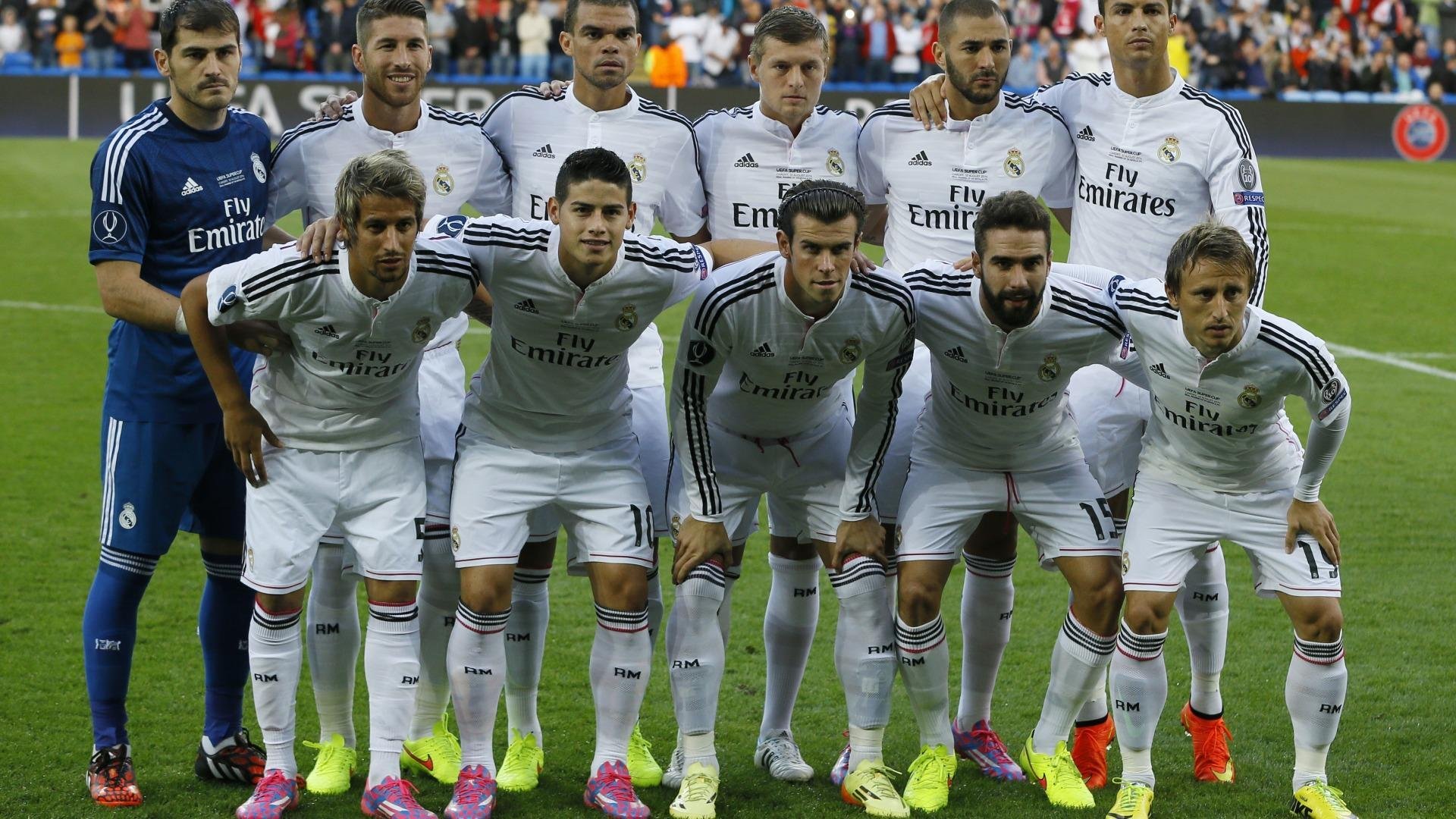 火箭升空压制北京，詹姆斯一手掌控比赛风云